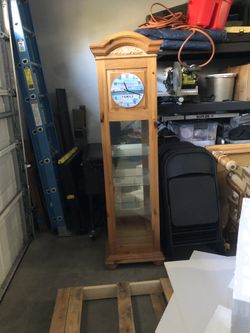 Broyhill Standing Clock