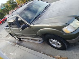 Ford Explorer Sport Trac