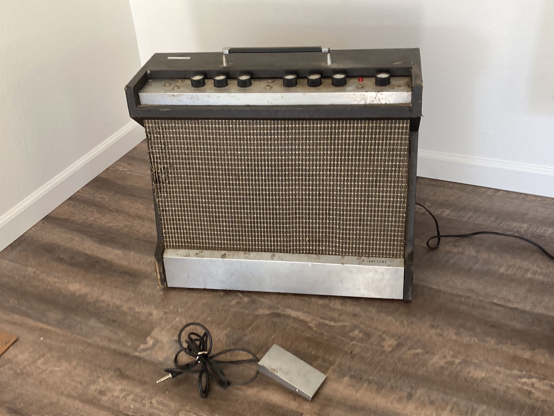 Vintage 1966 Guitar Amp Western Truetone Amplifier 1960s W Pedal fender  