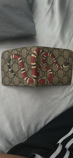 Gucci wallet