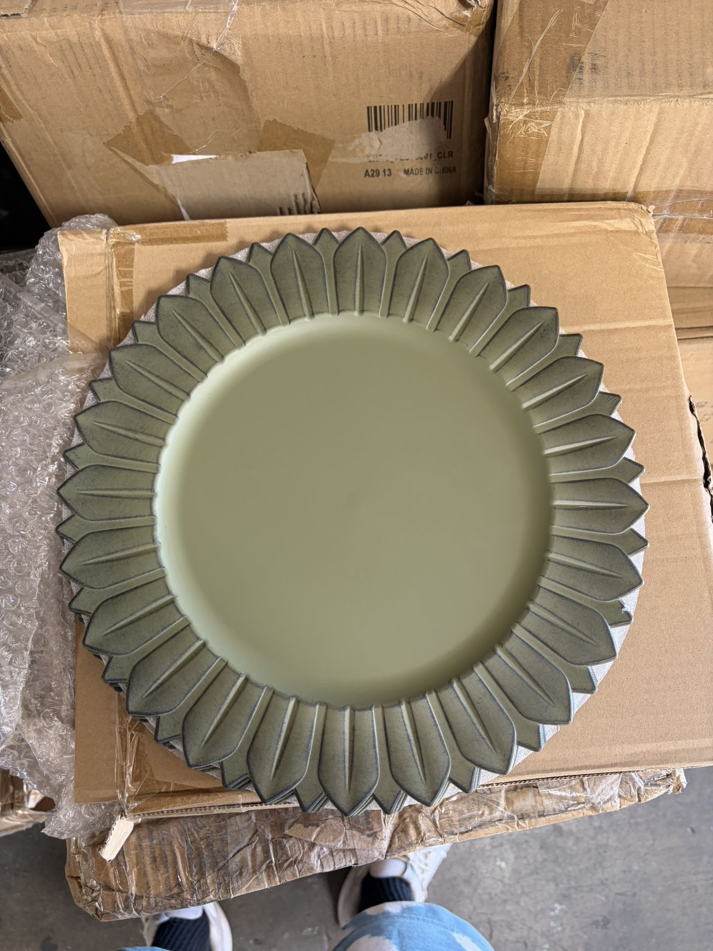 Charger Plates 13" Round Olive Green with Sunflower Rim - Matte