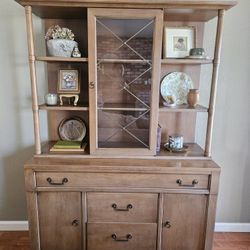 Wood Hutch
