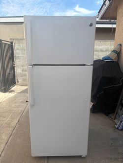 Refrigerator for sale