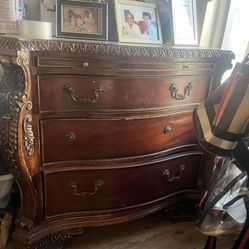 Antique Small Dresser 