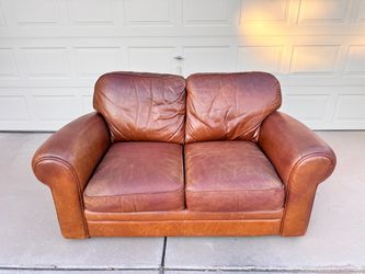 Leather Mart Leather Loveseat