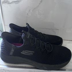 Non Slip Sketchers
