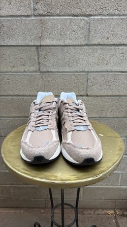 New Balance 2002R