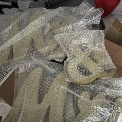 Mr and Mrs Table Decor