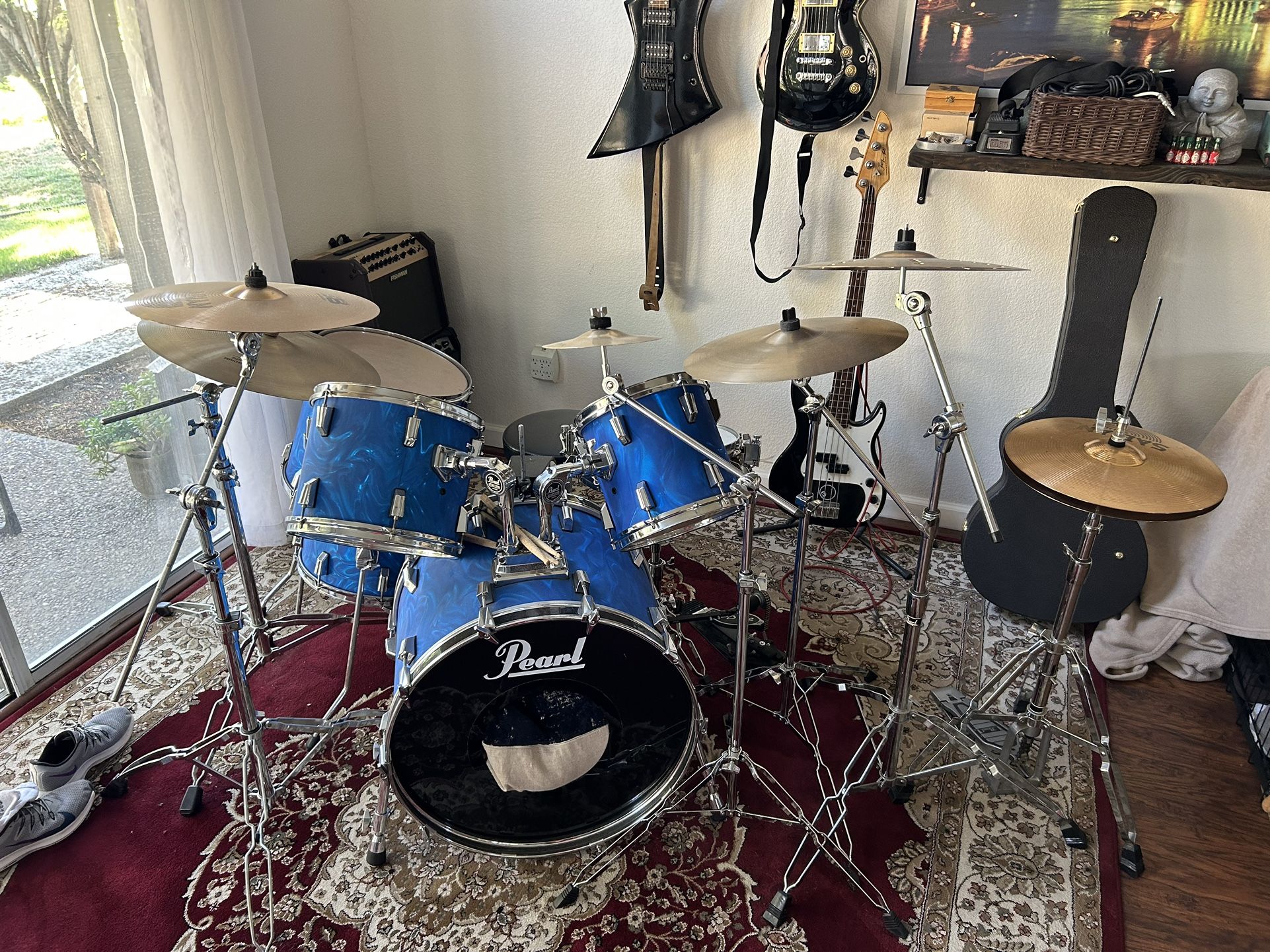 Vintage Pearl Drum Set For Sale