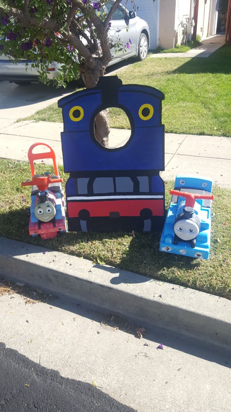 FREE -Push and go Thomas the steam engine. Hand made cut out of Thomas.