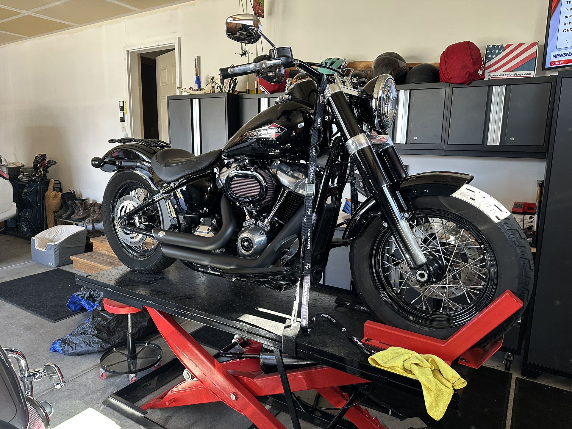 2021 Harley davidson Softail slim
