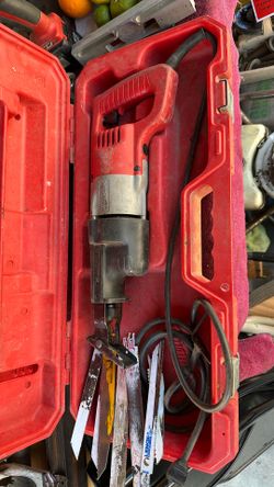 Corded Milwaukee Saw Zall Used Whit Extra Blades 65 Dls Hablo Español 