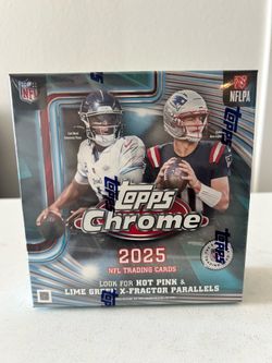 Topps Chrome 2025 NFL Mega Box
