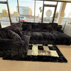 Sectional With Pull Out Bed 