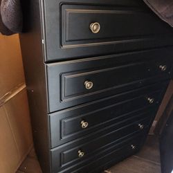 Black 5-Drawer Tall Dresser with Wood Top, Modern Storage Tower for Bedroom, Closet, Living Room, Entryway, Hallway