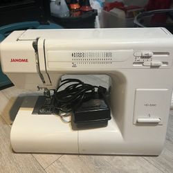 Janome HD 3000