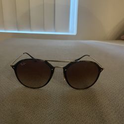 Men’s Ray Ban Sunglasses