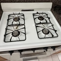 Magic Chef stove