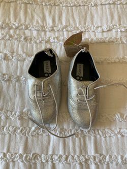**New** little girls shoes size 7