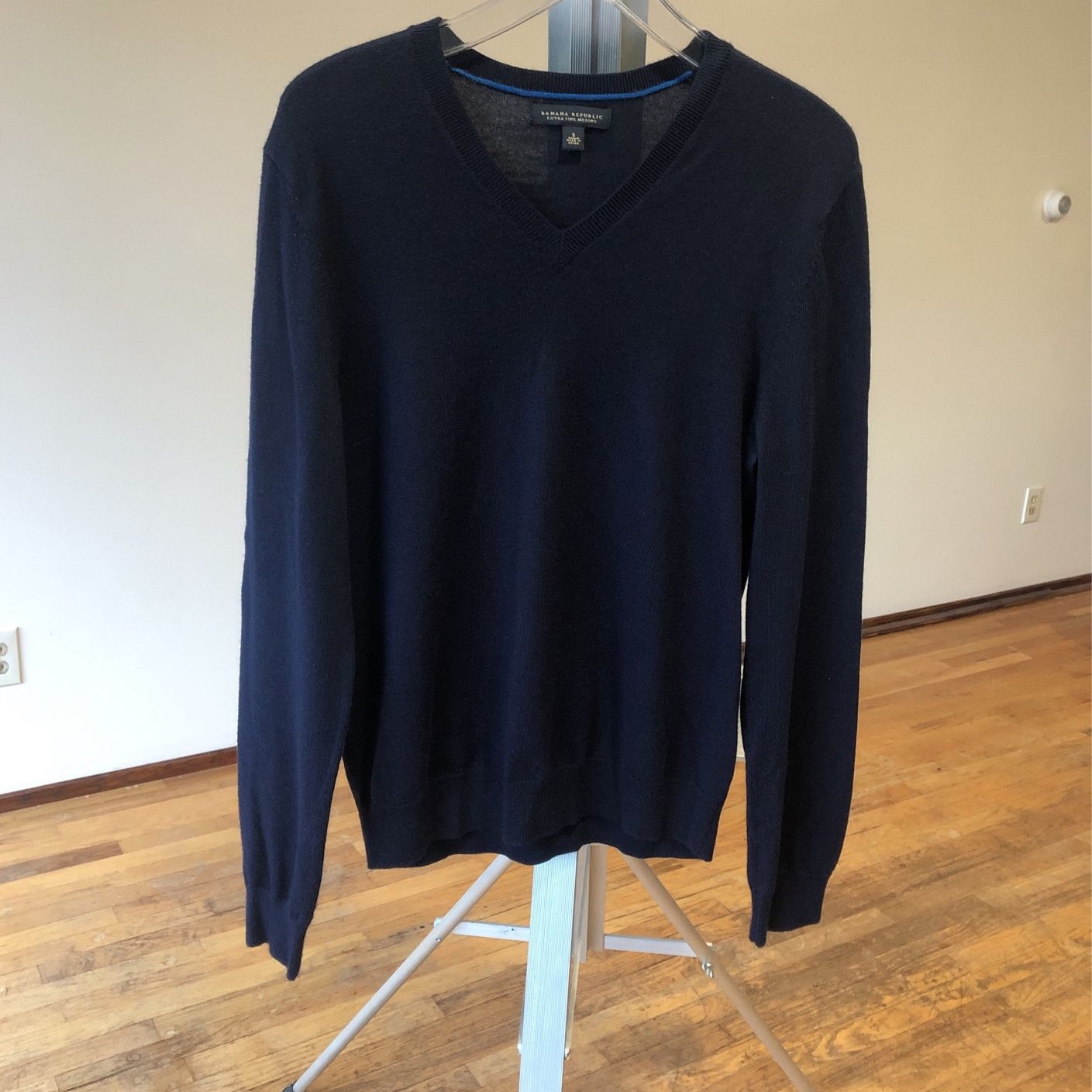 Banana Republic Extra Fine Merlino Men’s Sz S
