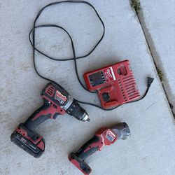 Milwaukee Drill & Flashlight 18 Volts Cordless