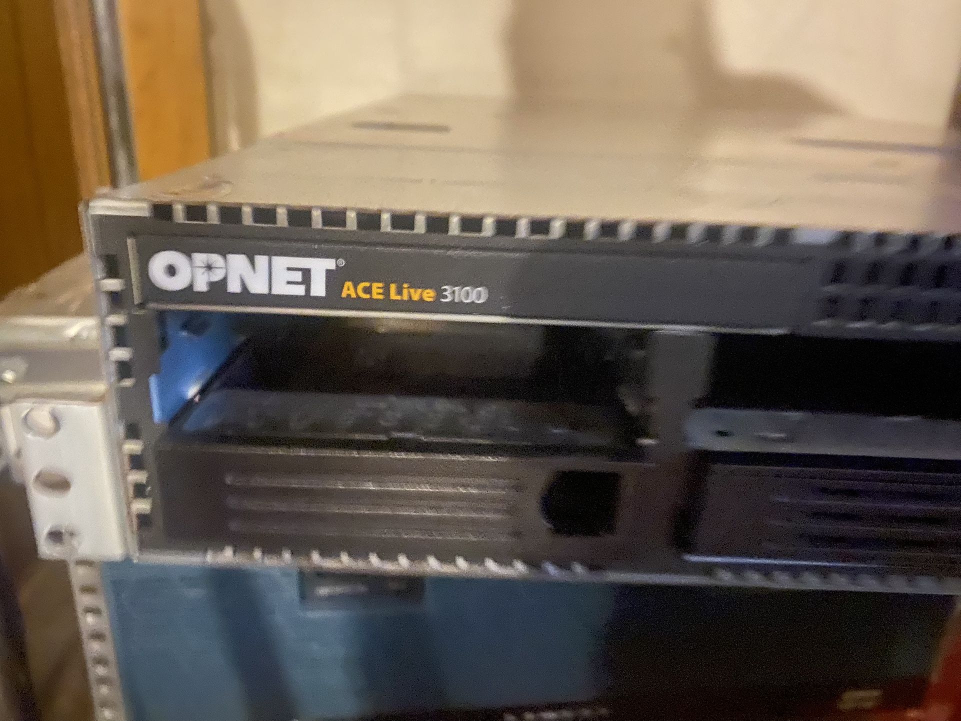 OPNET AL 3100 Server
