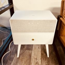 Night Stand / Bluetooth Speaker