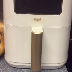 Kitchen & Table by H-E-B Kitchen & Table by H-E-B Digital Air Fryer - White