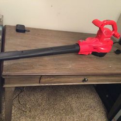 LARGE CRAFTSMAN POWERFUL 260 MPH CORDED HAND HELD LEAF BLOWER…