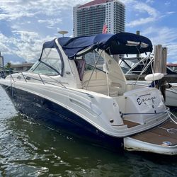 2005 Sea Ray 300 Sundancer – 300 Hours