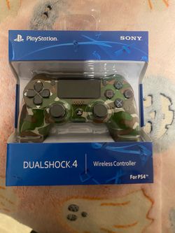 Army camo PS4 controller