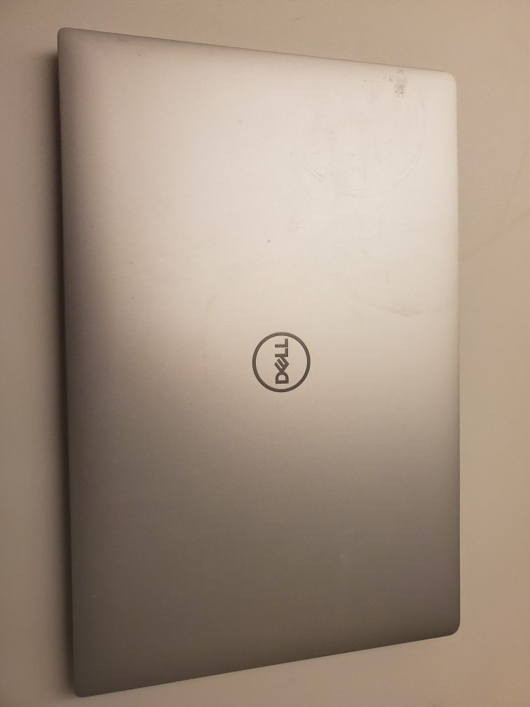 Dell XPS 15 9750
