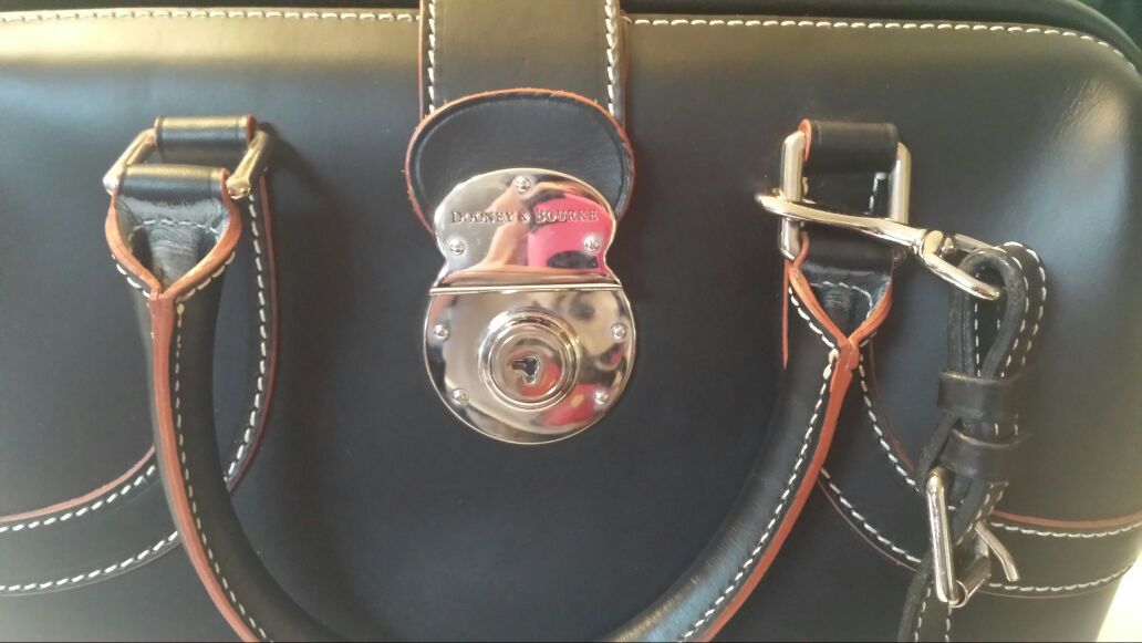 Vintage Dooney & Bourke Doctor Bag Speedy Satchel Leather Handbag Purse w/  Long Strap RARE for Sale in Tualatin, OR - OfferUp