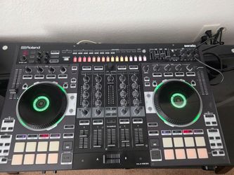 Roland DJ-808 Professional 4 channel Mixer