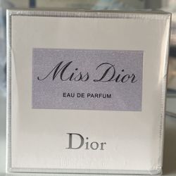 Miss Dior Perfume