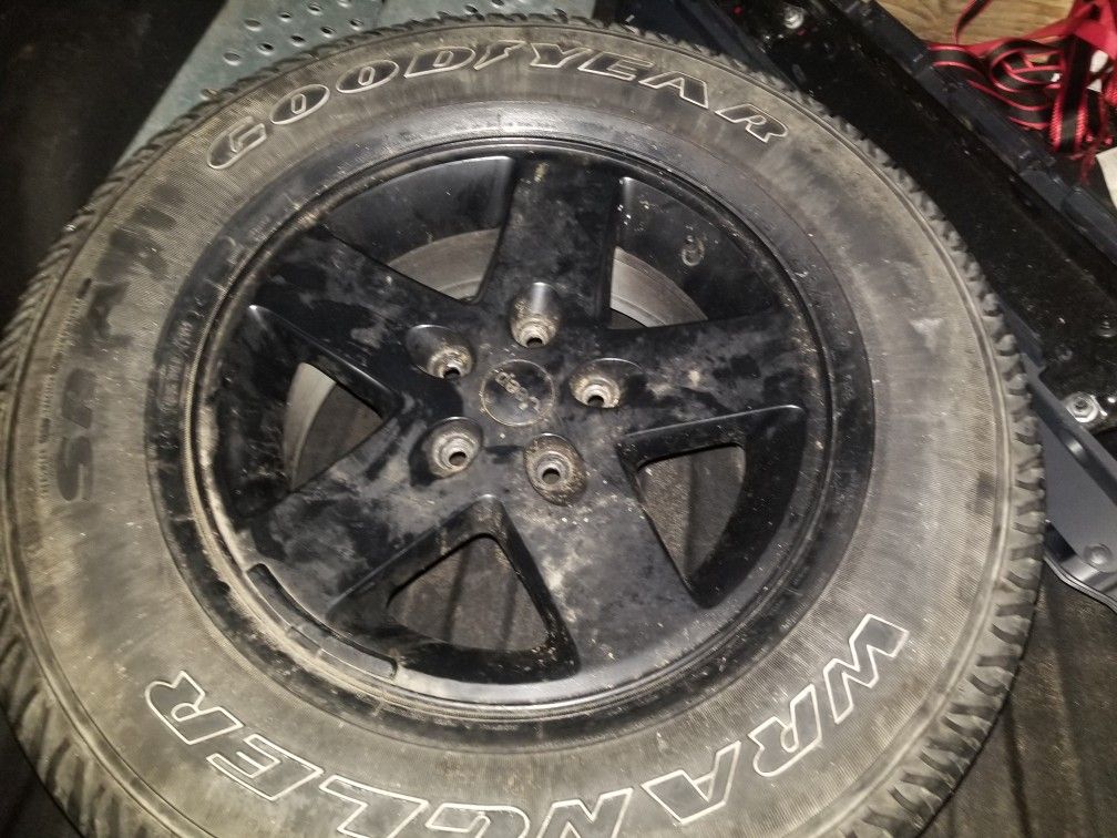 2015 jeep wrangler rim with brand new tire