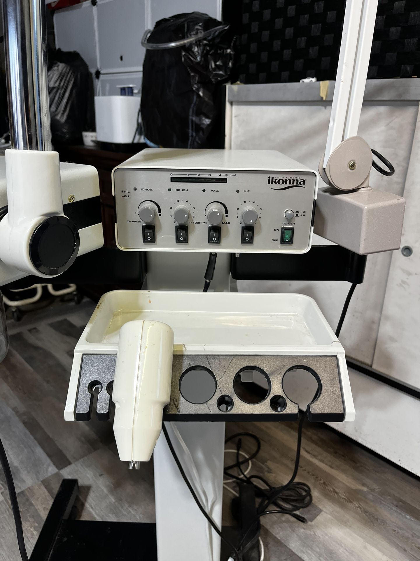 FACIAL STEAMER MACHINE