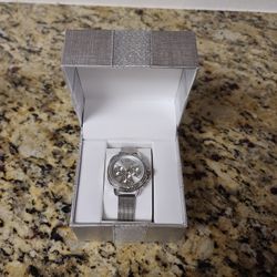 New Watch MACY'S Normally $40 ONLY Asking $10