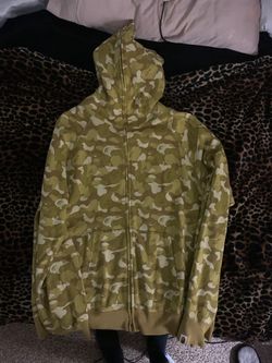 Bape gold member hoody (rare)
