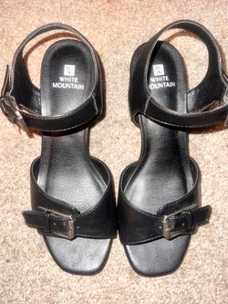 White Mountain Black Buckle heels