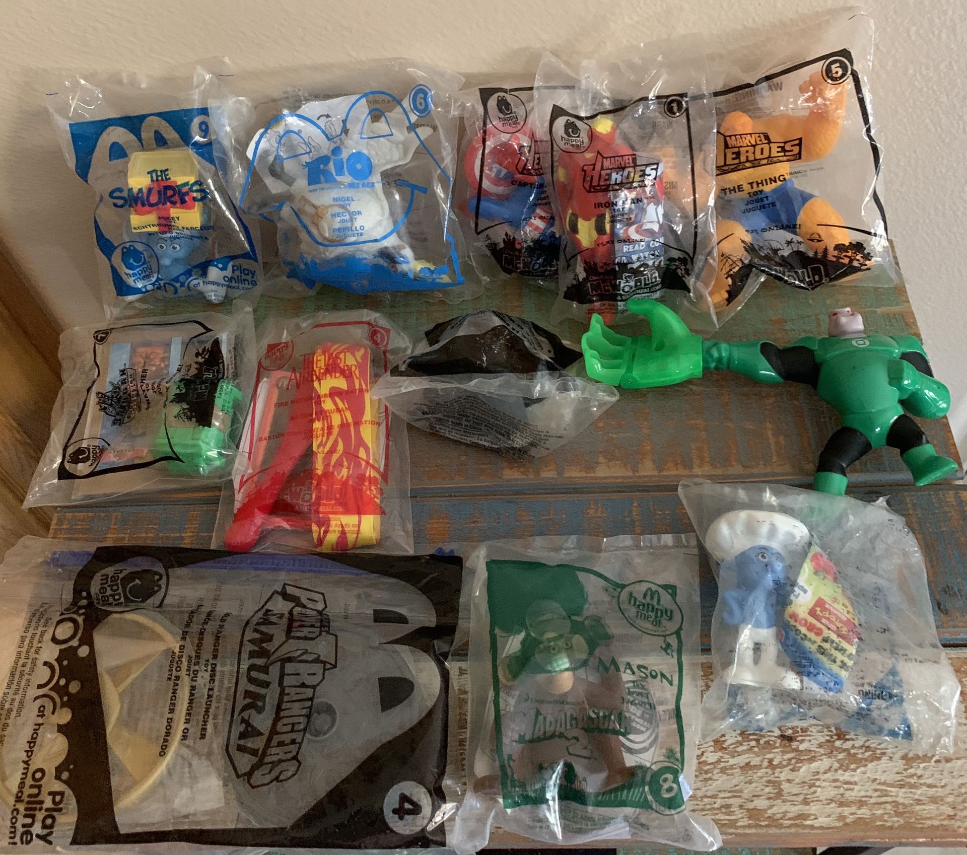 McDonald’s Happy Meal Toys! New! Smurfs Captain America