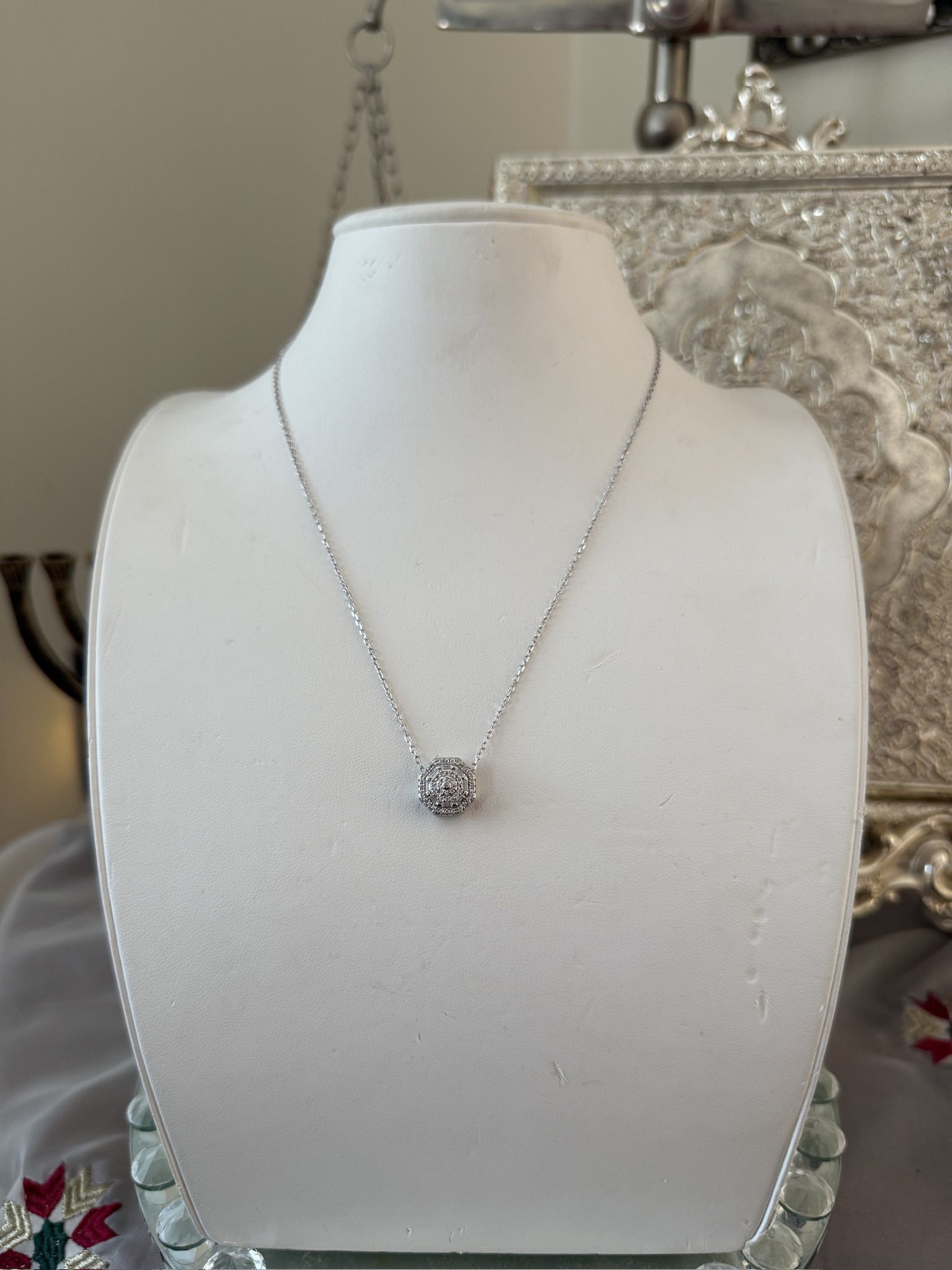 Women’s Diamond & Silver Necklace 925