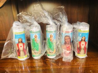 New candles all 5 with case & lid