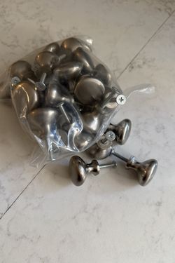 Kitchen Cabinet Knobs