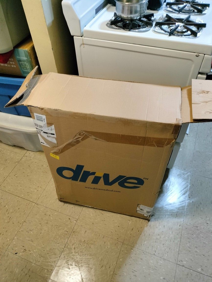 BRAND NEW NEVER USED WALKER IN GREAT CONDITION STILL IN BOX