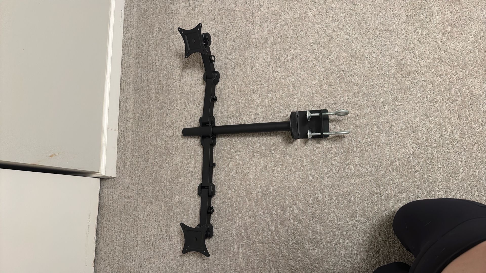 Heavy duty two monitor arm