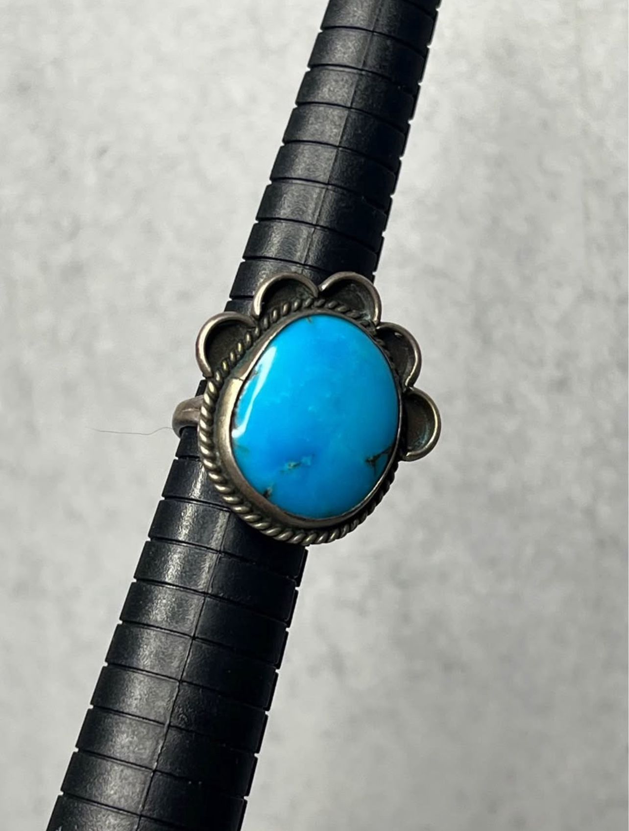 VTG Native American Sterling Silver Bezel Oval Sleeping Beauty Turquoise Ring