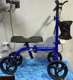 Steerable Folding Knee Scooter-purchased on internet