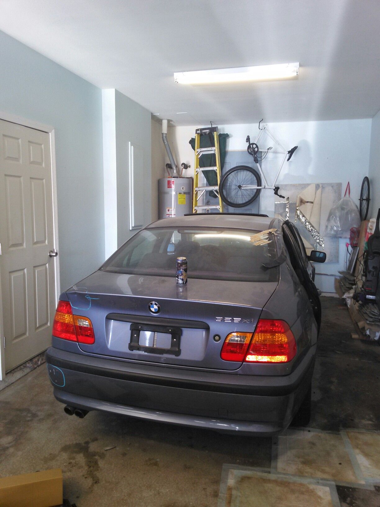 2002 BMW 325xi for parts