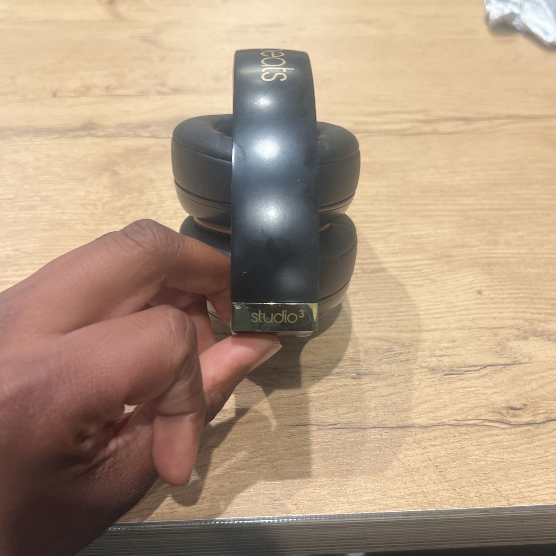 Beats Wireless Studio 3